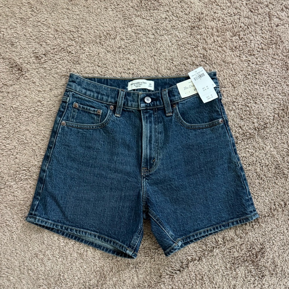 NWT Abercrombie & Fitch Dad Shorts Size 25